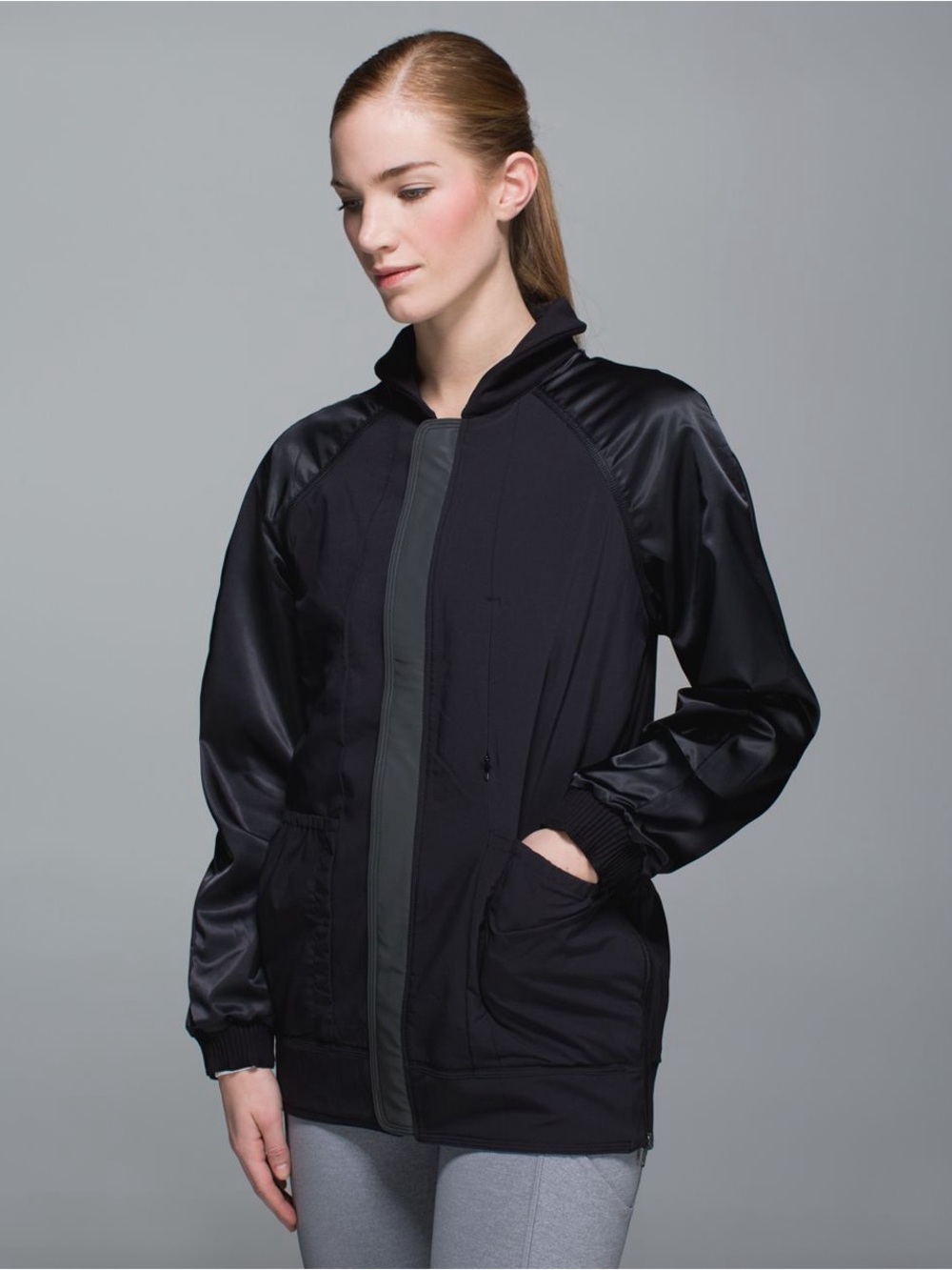 Lululemon Both Ways Bomber - Picture 3 of 11